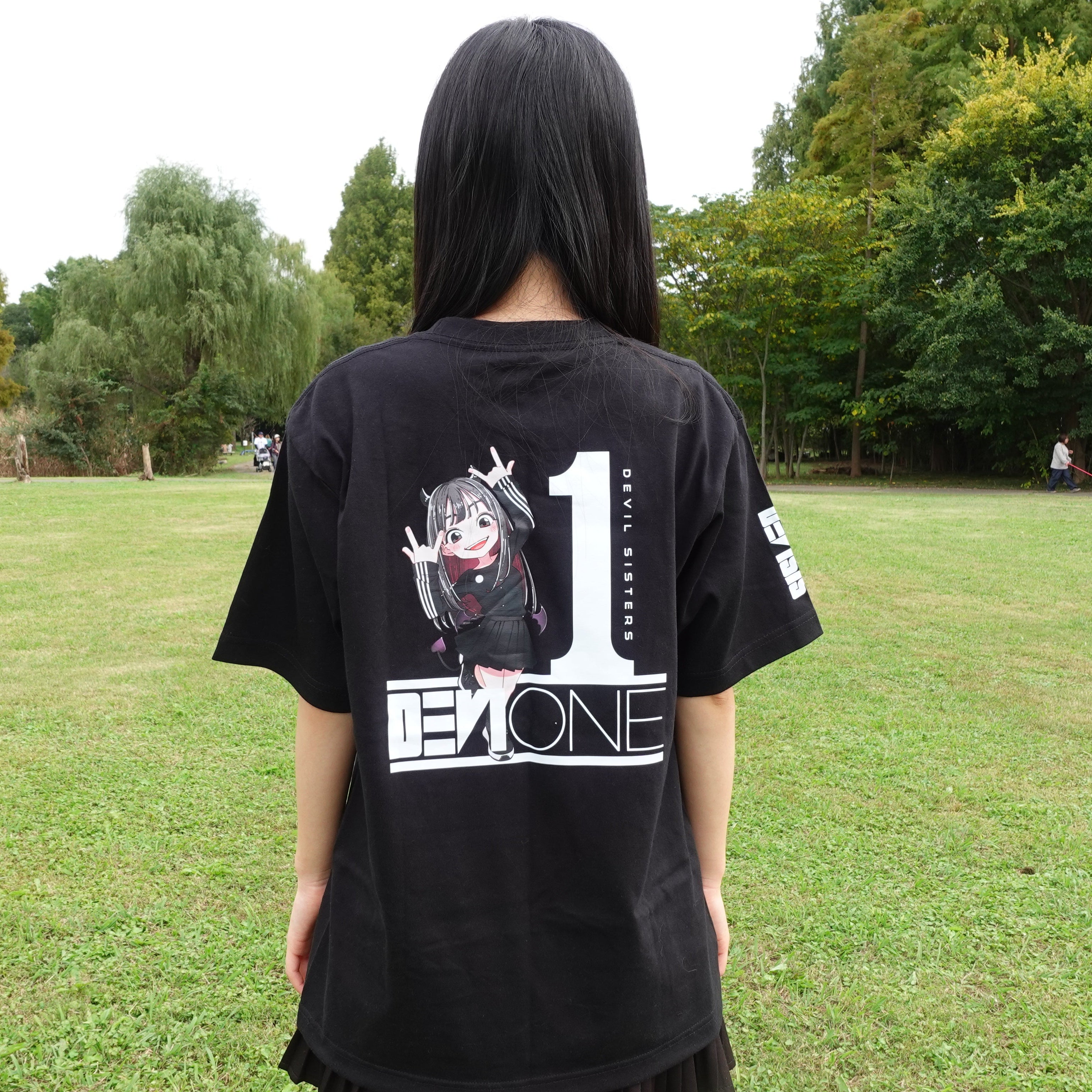 【限定100枚】DEVIONE Tシャツ（黒/白）