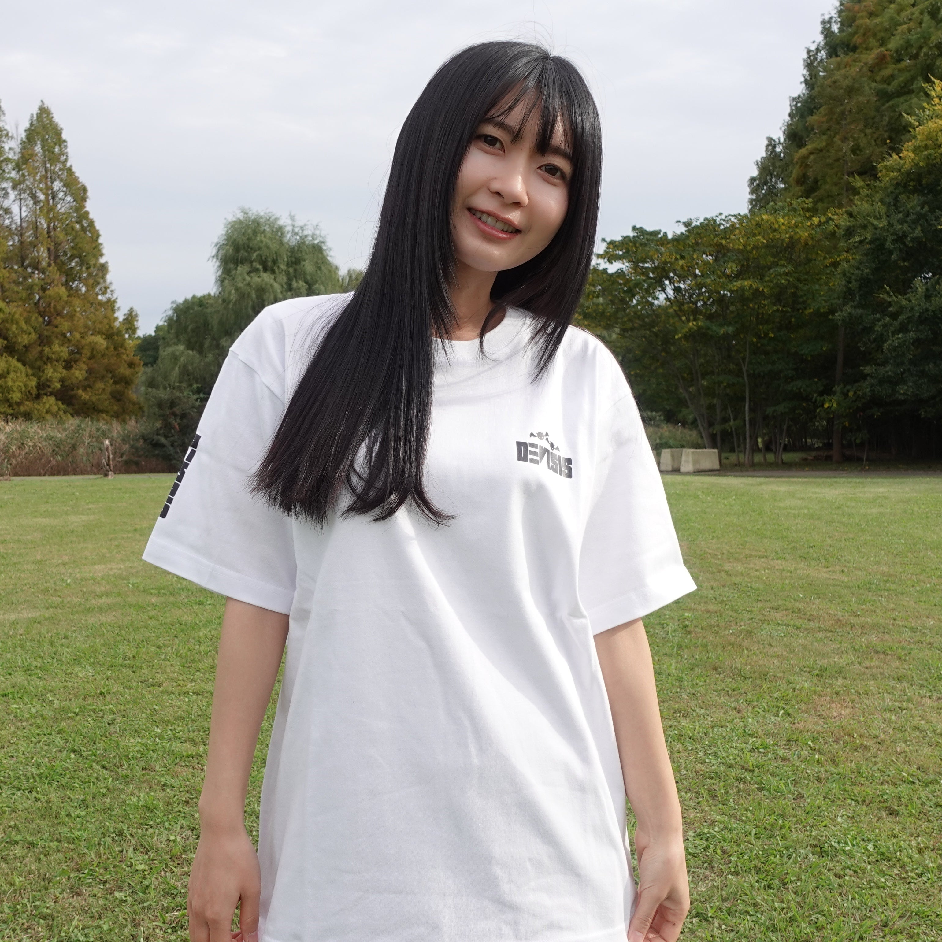 【限定100枚】DEVIONE Tシャツ（黒/白）