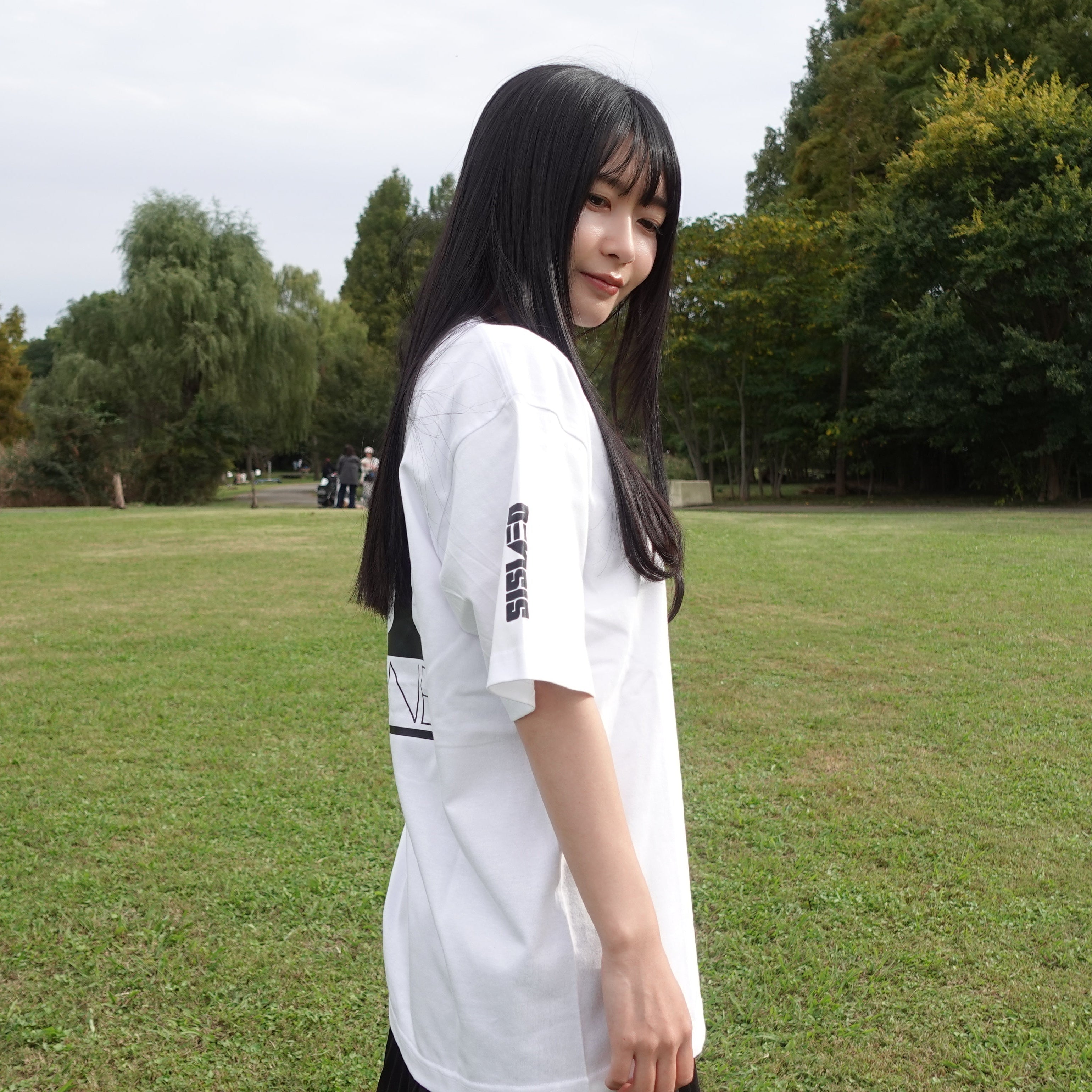 【限定100枚】DEVIONE Tシャツ（黒/白）
