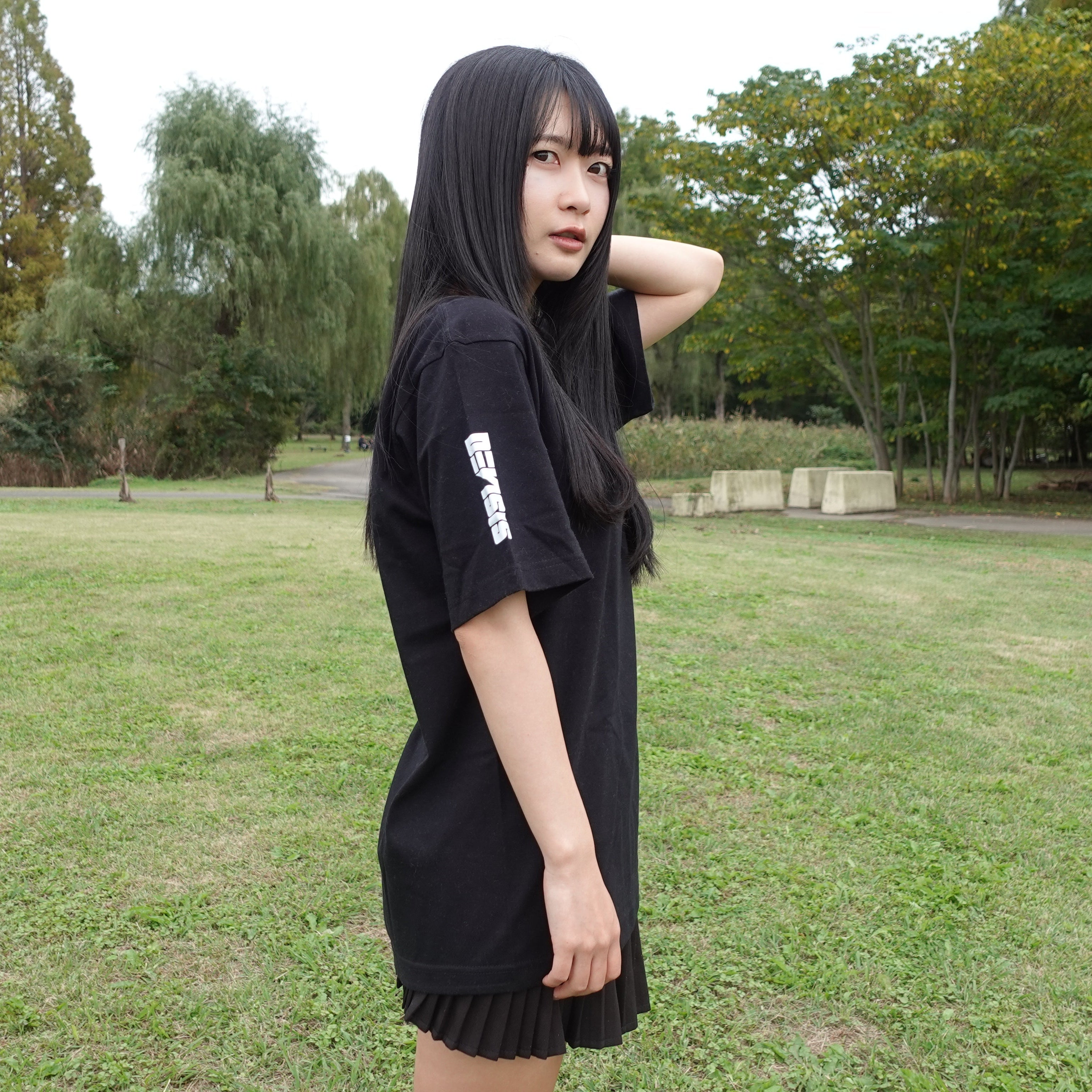 【限定100枚】DEVISIS TシャツZ（黒/白）